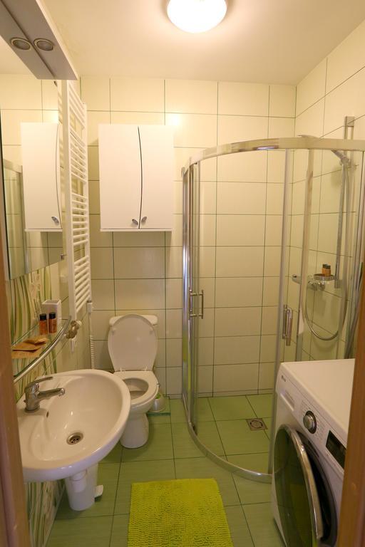 Forest Apartment พาลังกา ภายนอก รูปภาพ