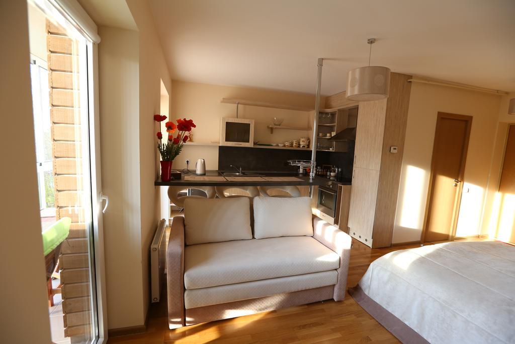 Forest Apartment พาลังกา ภายนอก รูปภาพ